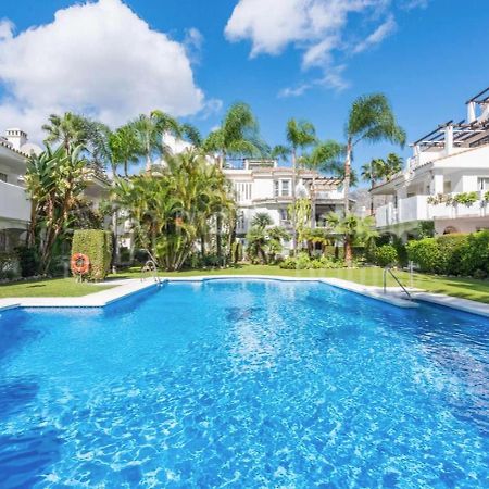 4 Bed House With Pool Walk To Puerto Banus Fast Internet Villa Marbella Eksteriør billede