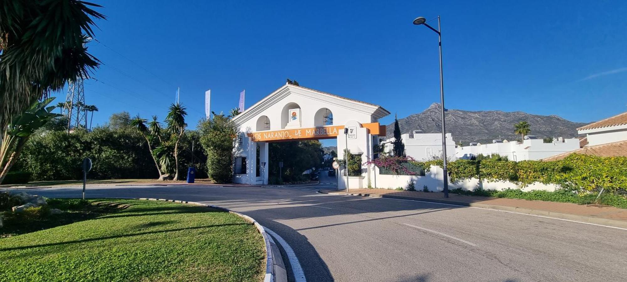 4 Bed House With Pool Walk To Puerto Banus Fast Internet Villa Marbella Eksteriør billede